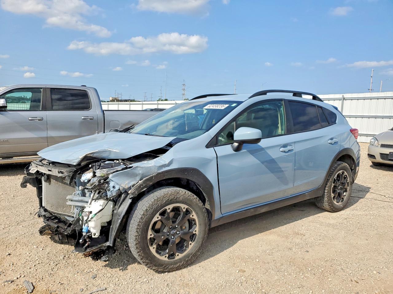 2022 SUBARU CROSSTREK Premium