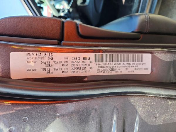 2017 JEEP CHEROKEE Laredo — VINS