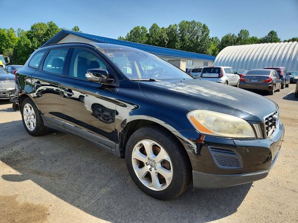 2013 VOLVO XC60 — Passenger 3/4