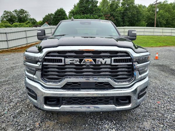 2025 RAM 2500