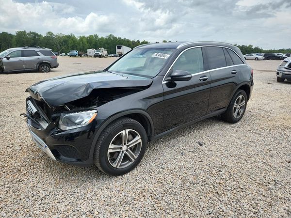 2016 MERCEDES-BENZ GLC