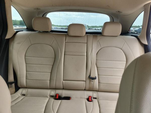 2016 MERCEDES-BENZ GLC