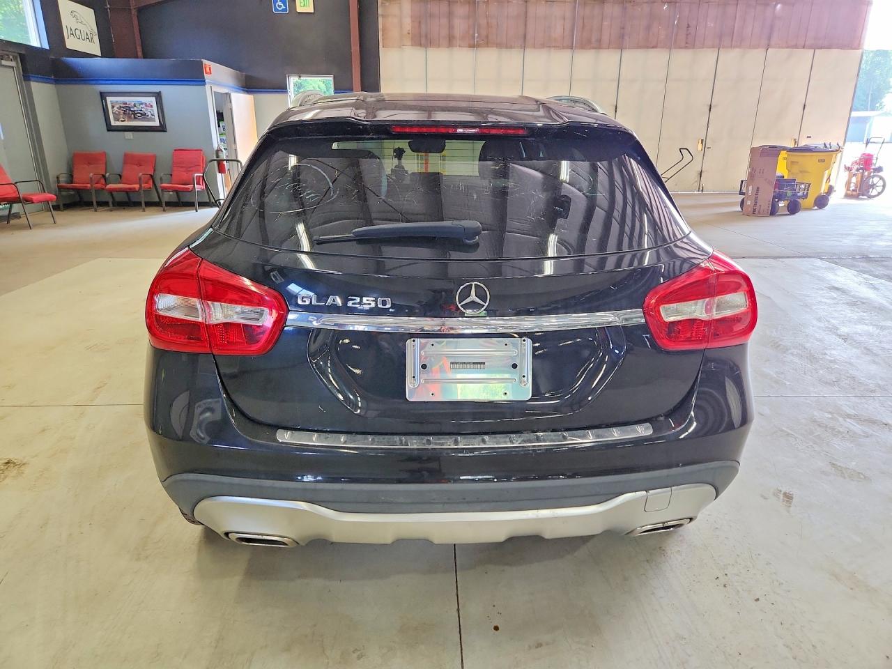 2020 MERCEDES-BENZ GLA GLA250