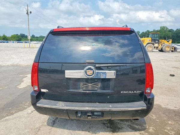 2013 CADILLAC ESCALADE ESV Luxury