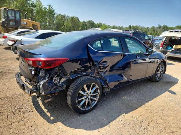 2018 MAZDA 3 Grand Touring