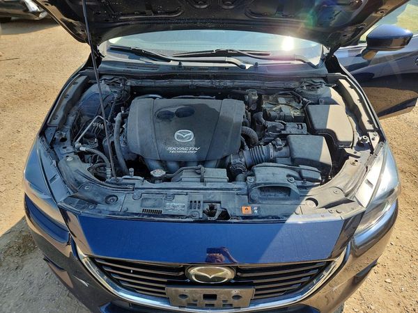 2018 MAZDA 3 Grand Touring