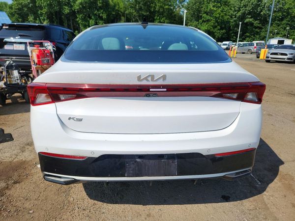 2022 KIA K5 EX