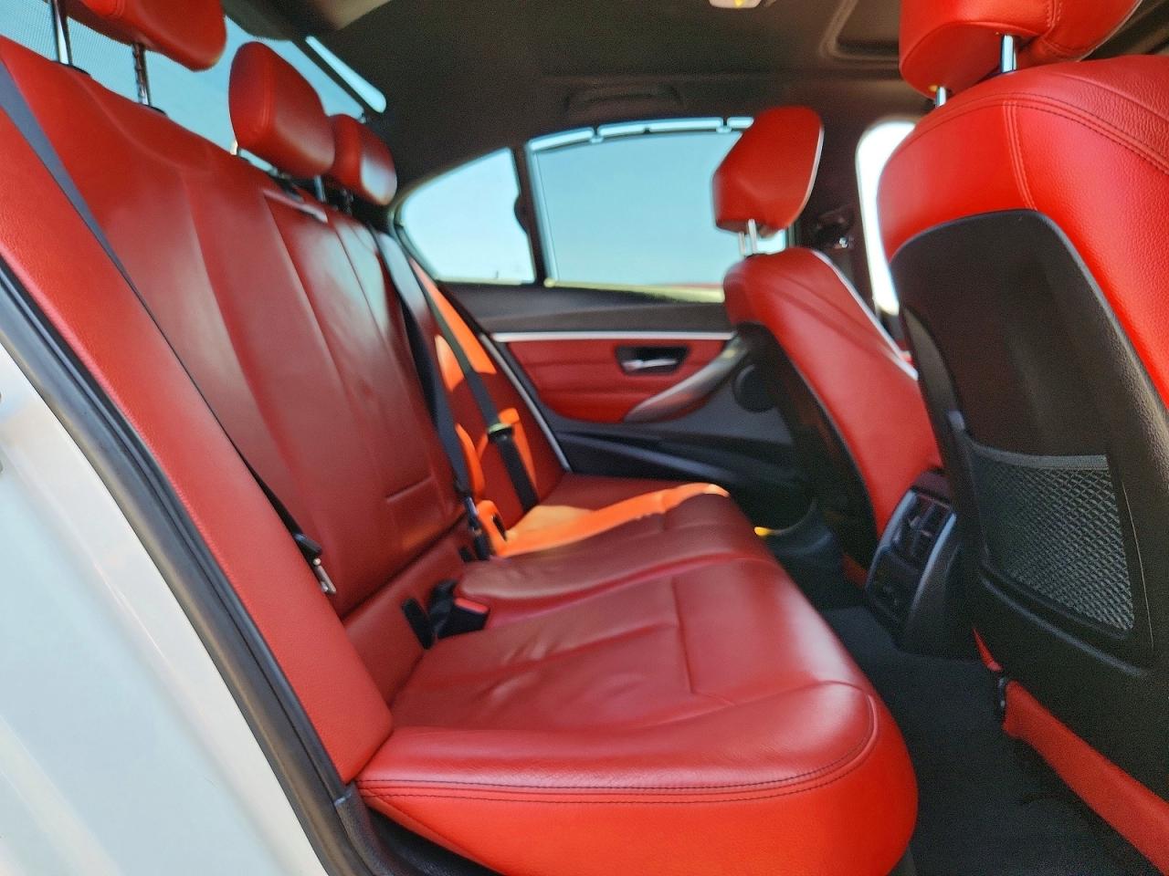 2018 BMW 330 xDrive SA