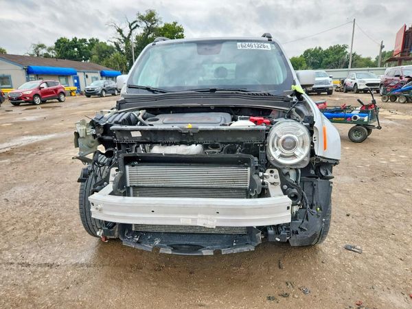 2019 JEEP RENEGADE LATITUDE 4X4