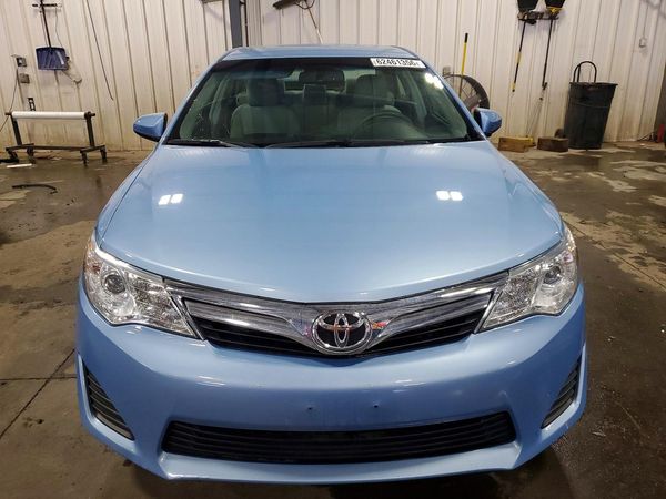 2013 TOYOTA CAMRY