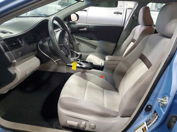 2013 TOYOTA CAMRY
