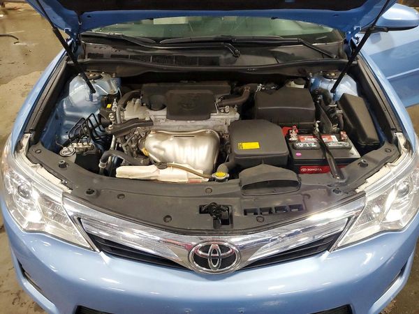 2013 TOYOTA CAMRY