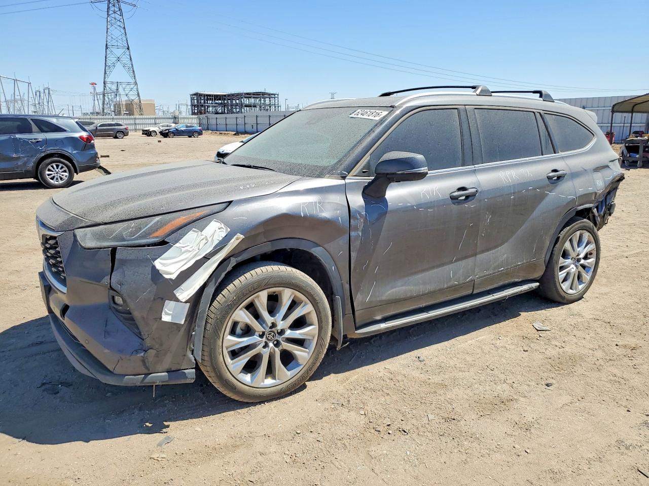 2023 TOYOTA HIGHLANDER