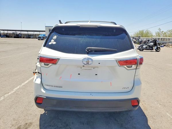 2016 TOYOTA HIGHLANDER Base/Hybrid