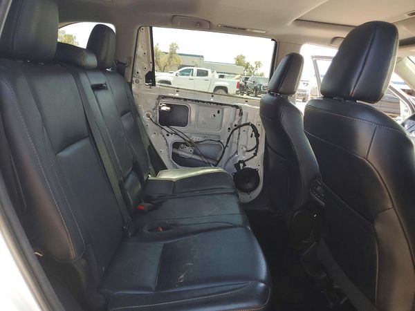 2016 TOYOTA HIGHLANDER Base/Hybrid