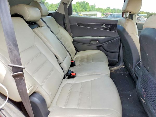 2018 KIA SORENTO