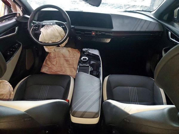 2024 KIA EV6