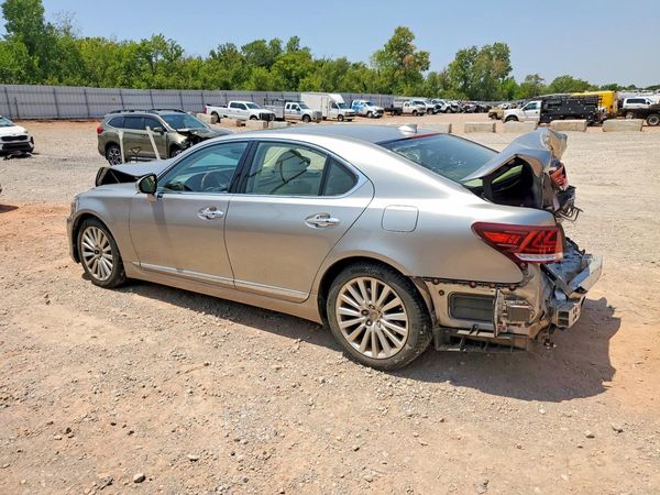 2016 LEXUS LS 460