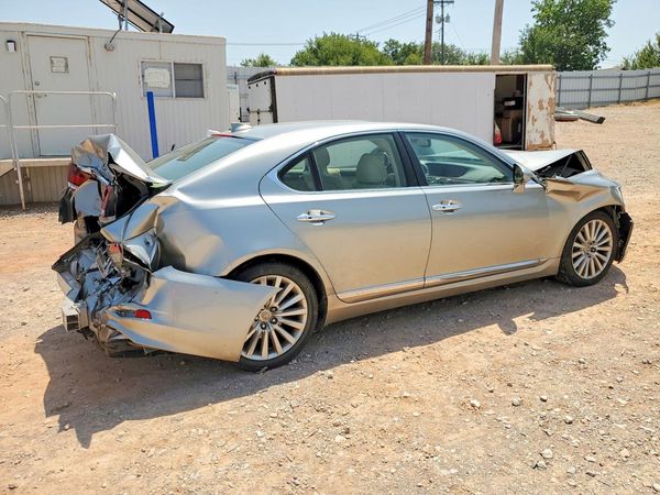 2016 LEXUS LS 460