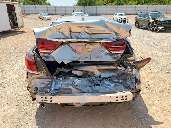 2016 LEXUS LS 460