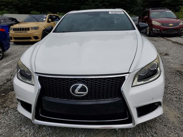2015 LEXUS LS 460
