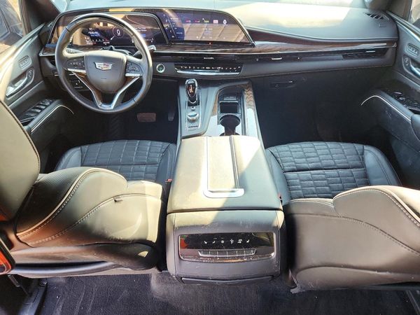 2023 CADILLAC ESCALADE