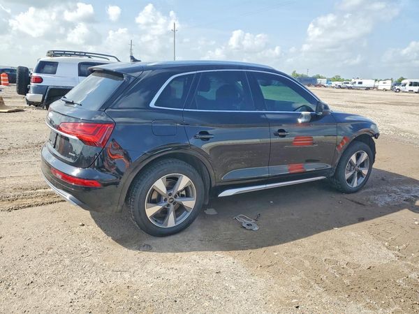 2023 AUDI Q5 quattro Premium Plus