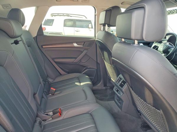 2023 AUDI Q5 quattro Premium Plus