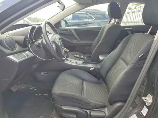 2013 MAZDA 3 Sport/GX