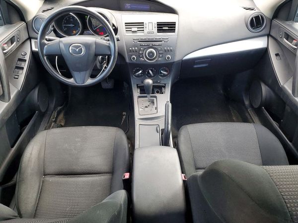 2013 MAZDA 3 Sport/GX