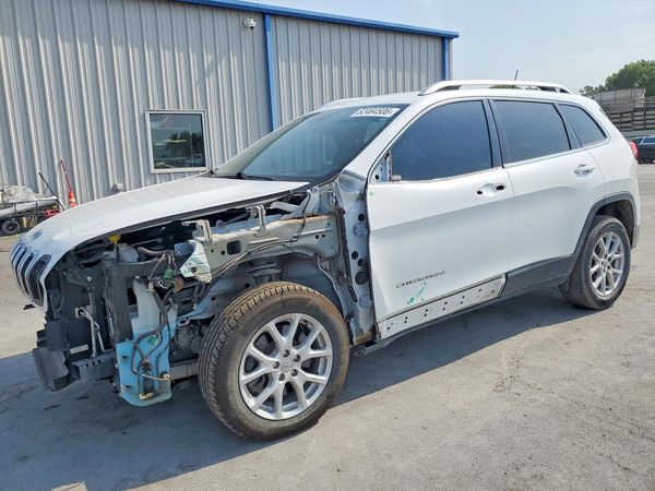 2018 JEEP CHEROKEE LATITUDE FWD