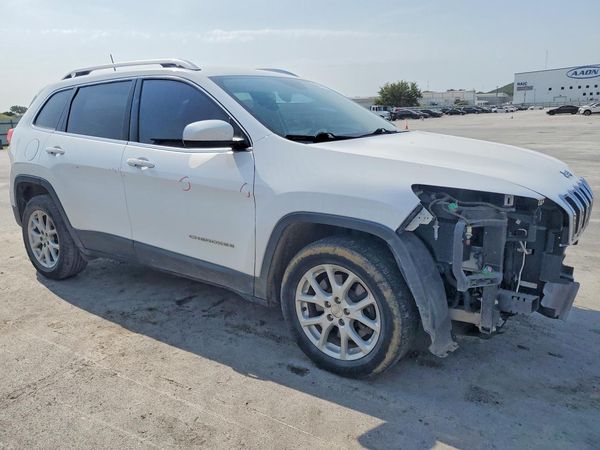2018 JEEP CHEROKEE LATITUDE FWD