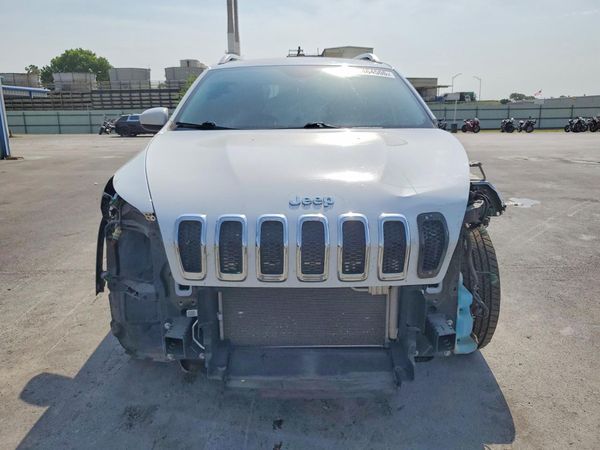 2018 JEEP CHEROKEE LATITUDE FWD