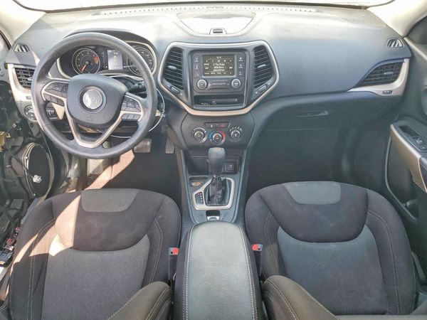 2018 JEEP CHEROKEE LATITUDE FWD
