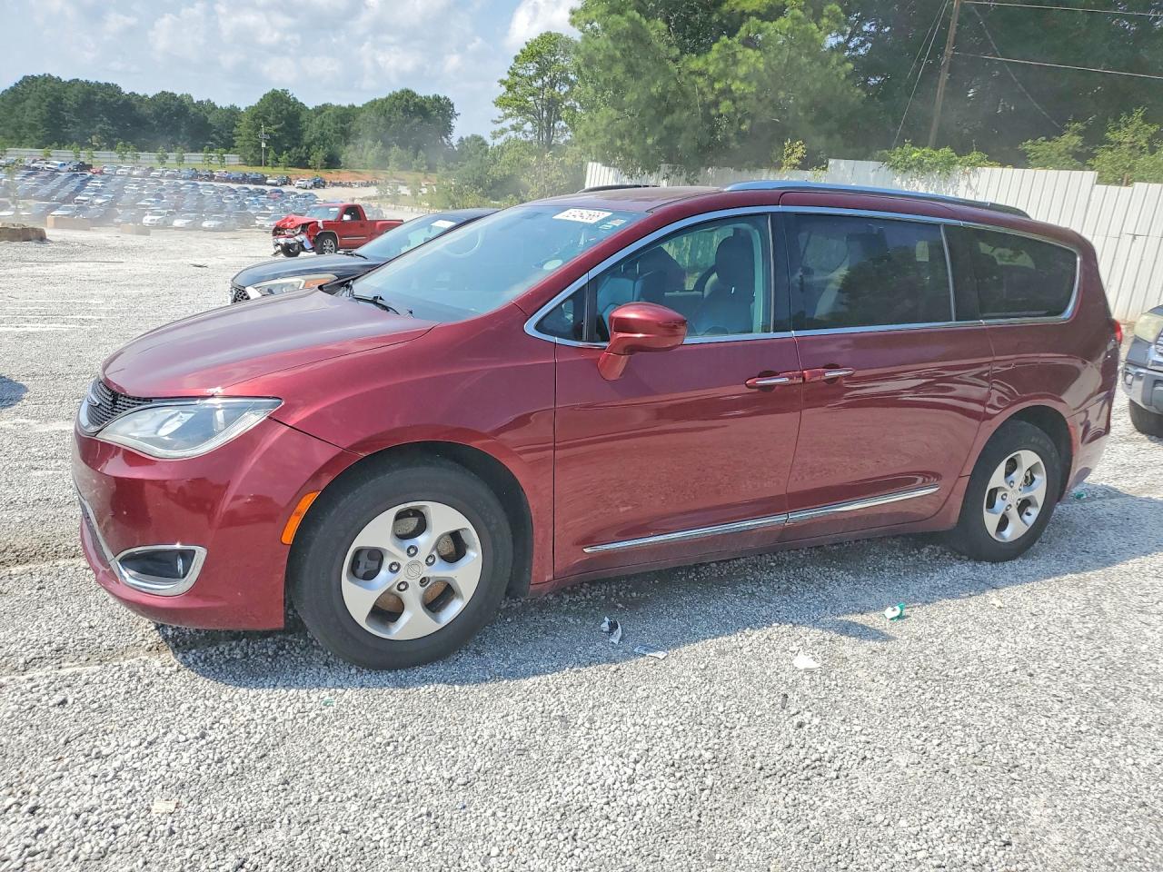2017 CHRYSLER PACIFICA Touring L Plus