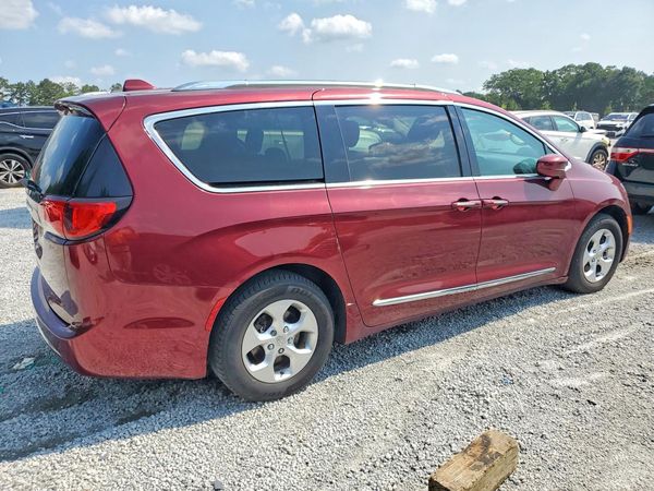 2017 CHRYSLER PACIFICA Touring L Plus