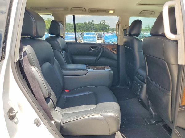 2016 INFINITI QX80