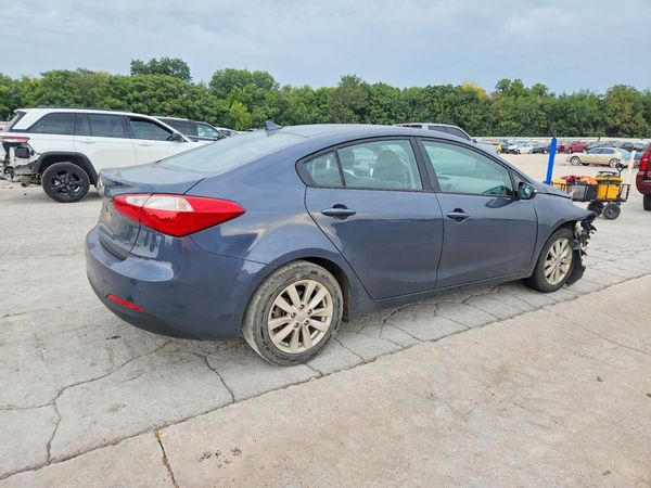 2015 KIA FORTE