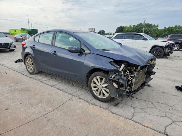 2015 KIA FORTE