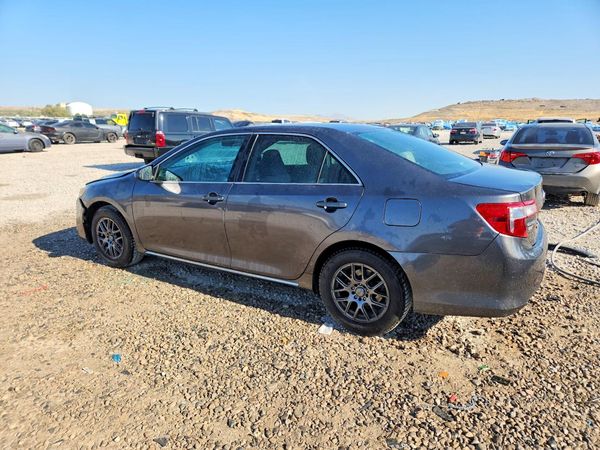 2013 TOYOTA CAMRY