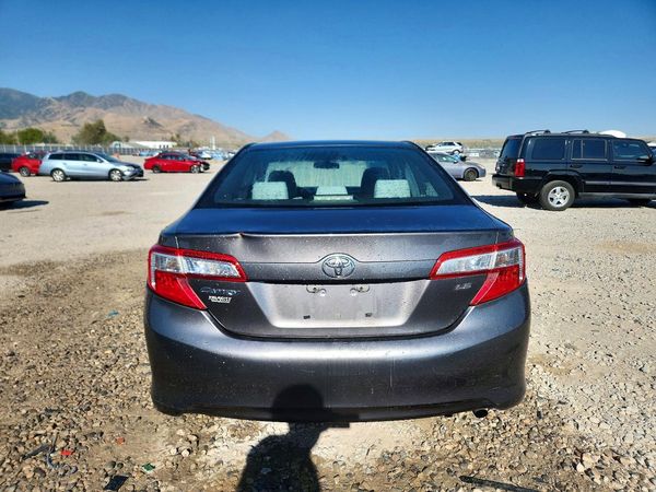 2013 TOYOTA CAMRY