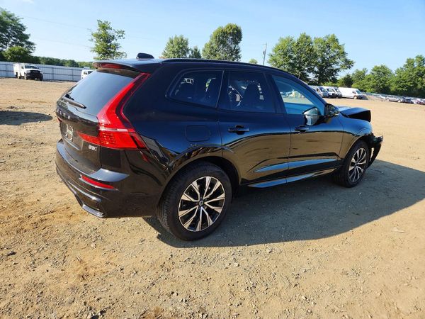 2025 VOLVO XC60 Plus Dark