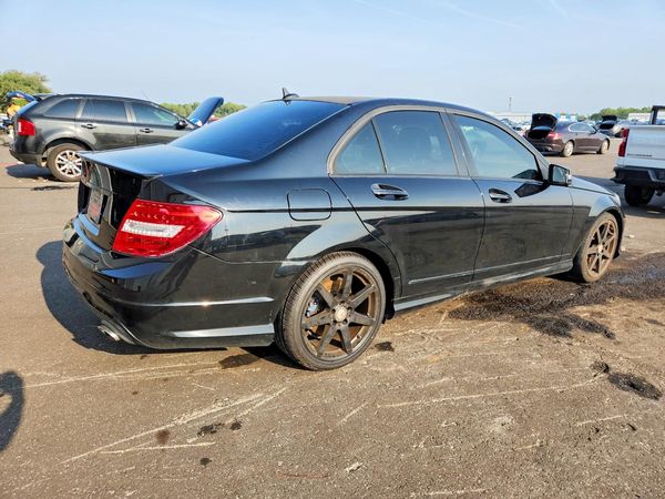 2013 MERCEDES-BENZ C C350