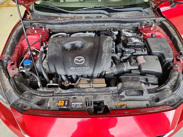 2015 MAZDA 3