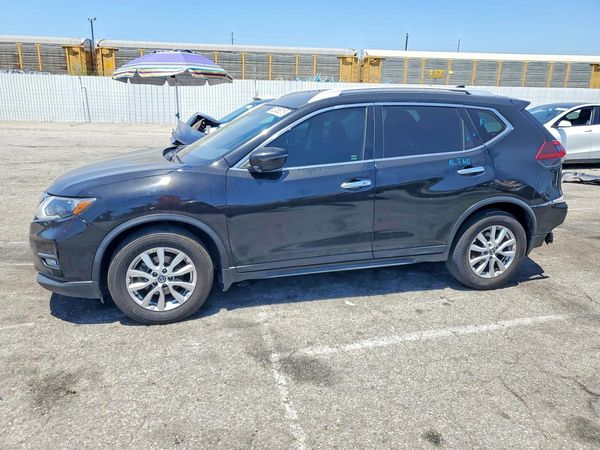 2018 NISSAN ROGUE