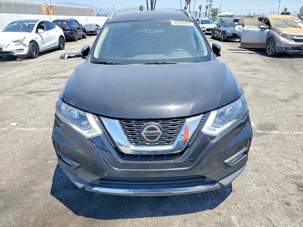 2018 NISSAN ROGUE