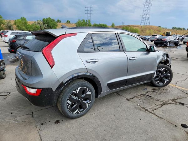 2024 KIA NIRO Wind