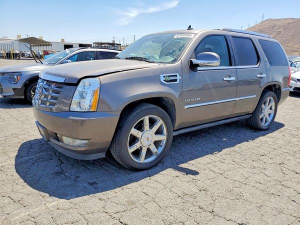 2013 CADILLAC ESCALADE Hybrid