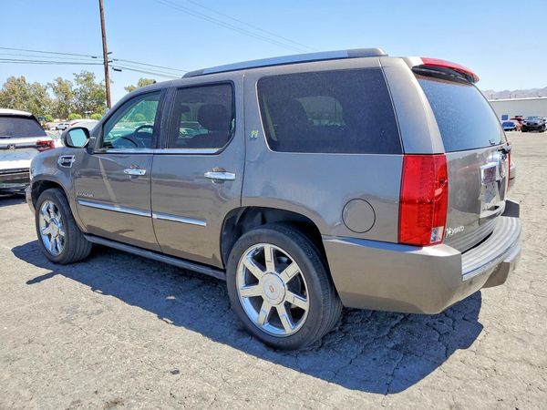 2013 CADILLAC ESCALADE Hybrid