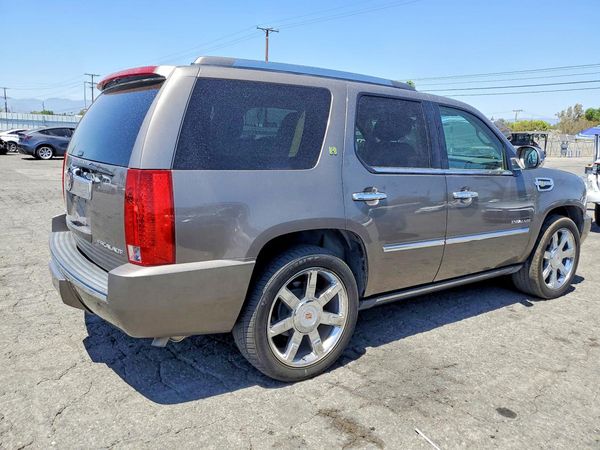 2013 CADILLAC ESCALADE Hybrid